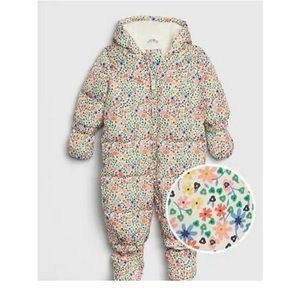 GAP BABY GIRL Snowsuit 6-12month Down Puffer